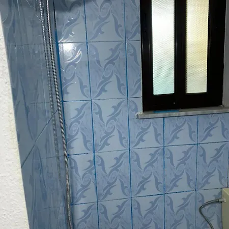 Mani Guest house *